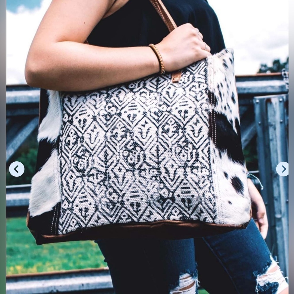 Myra Bag Cotton Rug Leather Tote!